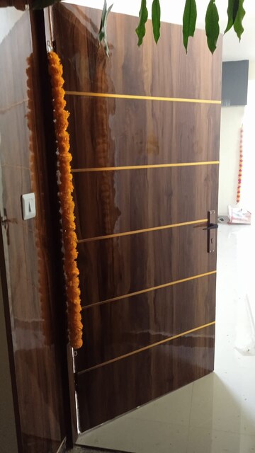 Furnished Amenities in 2 BHK Apartment at Pyramid Elite, Sector 86 – for Rent