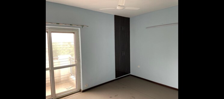 Room, bptp-park-elite-floors-sector-88 3 Bedroom 250 Sq.Yd. Builder Floor In Sector 88 Faridabad 7888569