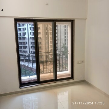 Room in 1 BHK Apartment at Tiara Hills, Mira Road – for Sale