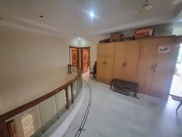 Room in 5 BHK Independent House at Banjara Hills – for Rent