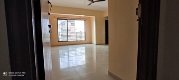 Room in 2 BHK Apartment at Almeida Ark, Chembur – for Rent