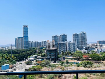 2 BHK Apartment – Exterior View View at Amanora Gold Towers, Hadapsar - for Rent