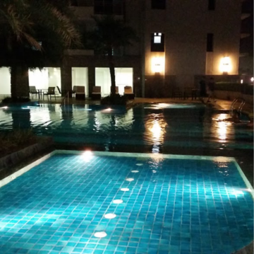 Swimming Pool in 4 BHK Apartment at DLF The Belaire, Sector 43 – for Sale