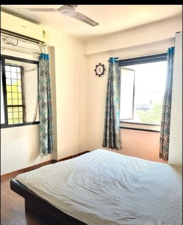 Bedroom in 3 BHK Apartment at Ambawadi – for Rent