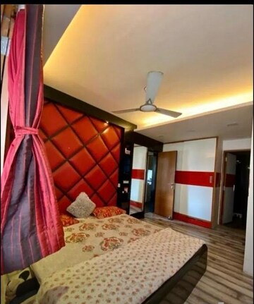 Bedroom in 3 BHK Apartment at Ambawadi – for Rent