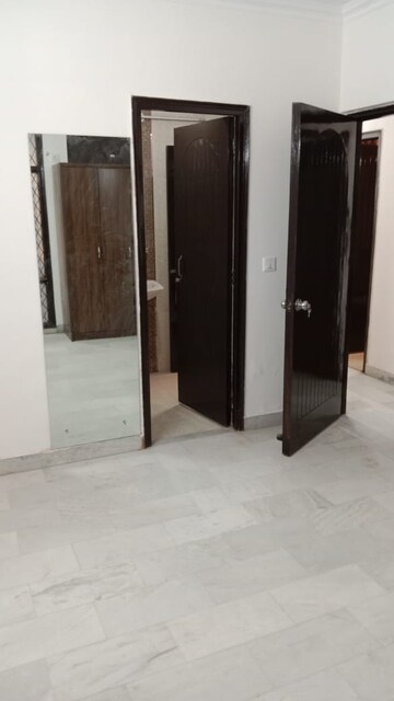 Building Lobby in 3 BHK Builder Floor at Chittaranjan Park – for Rent