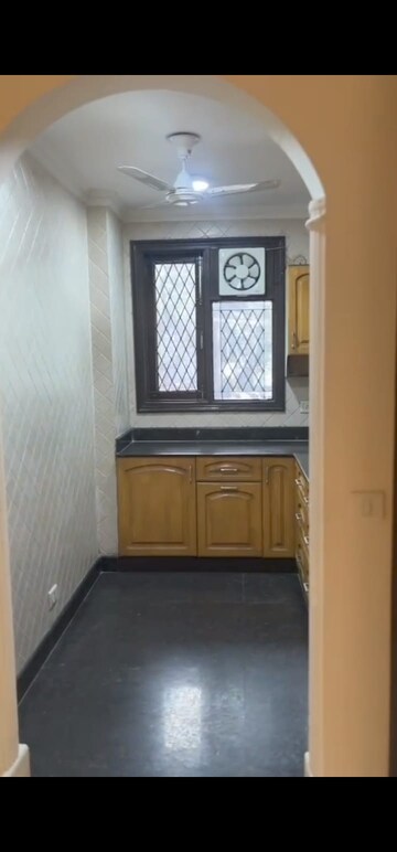 Room in 3 BHK Builder Floor at East Of Kailash – for Sale