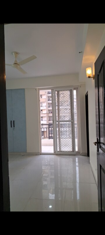 Building Lobby in 3 BHK Apartment at Wall Rock Aishwaryam, Sector 16c Greater Noida – for Rent