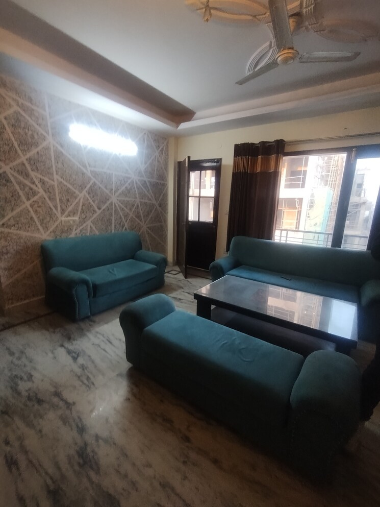 Living Room, dlf-city-phase-v 3 Bedroom 190 Sq.Yd. Builder Floor In Dlf Phase V Gurgaon 7888874