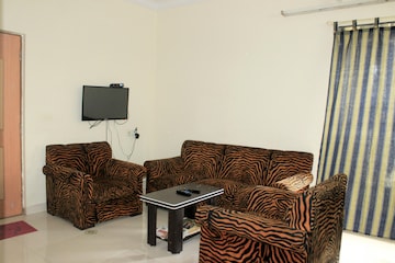 Common Area in  Pg at Vashi Sector 30a – for Rent