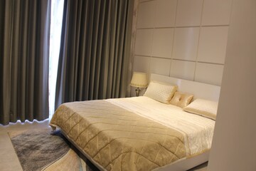 Bedroom in 3 BHK Builder Floor at Sector 92 – for Sale