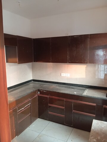 Kitchen in 3 BHK Apartment at Rishita Manhattan, Gomti Nagar – for Rent