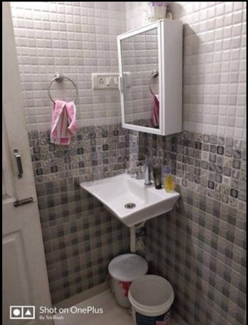 Bathroom in 1 BHK Apartment at Shubh Tirupati Apartment, Andheri West – for Rent