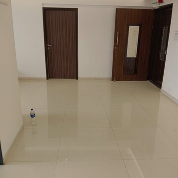 Room in 3 BHK Apartment at Mutha Sai Nirvana, Parnaka – for Rent