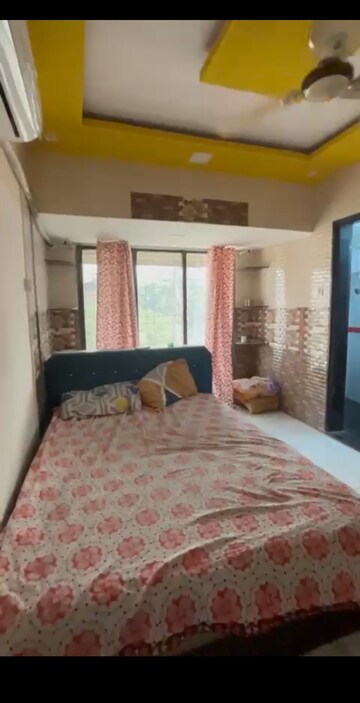 Bedroom in 2 BHK Apartment at Gaurav Chintan, Mira Road East – for Rent