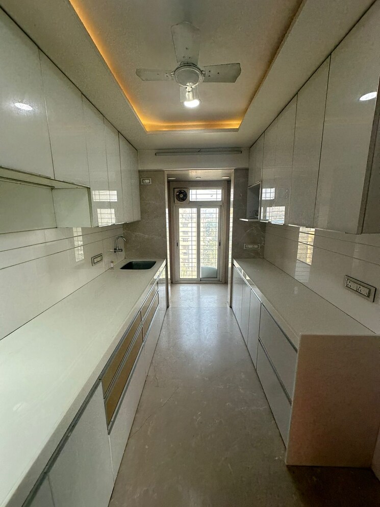 Kitchen, union-park-khar-west 2 Bedroom 800 Sq.Ft. Apartment In Khar West Mumbai 7889069