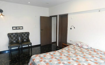 3 BHK Apartment For Sale in Vasukamal Apartments, Bandra West