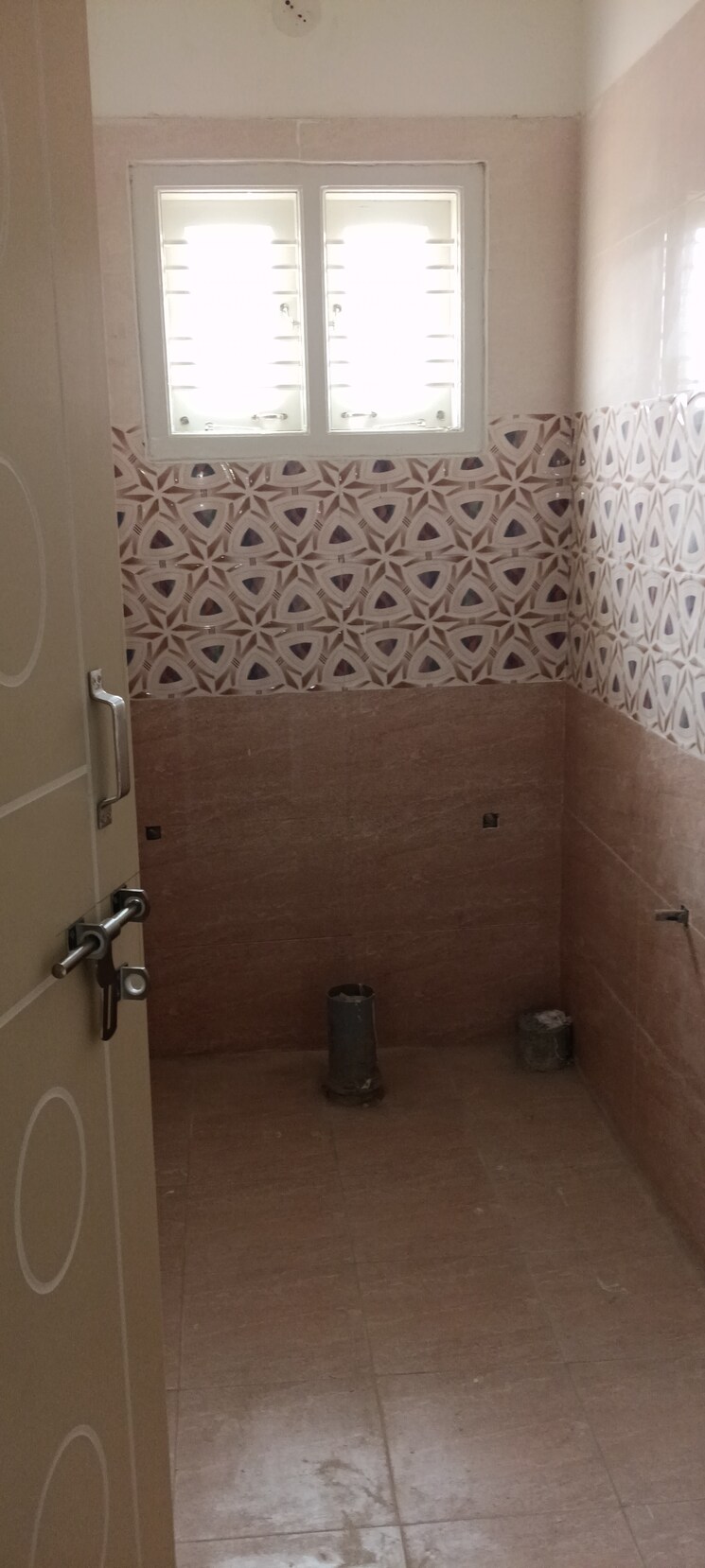 Bathroom, ramamurthy nagar 5 Bedroom 2500 Sq.Ft. Independent House In Ramamurthy Nagar Bangalore 7889087