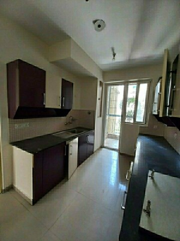 2 BHK Apartment For Rent in ILD Greens, Sector 37c