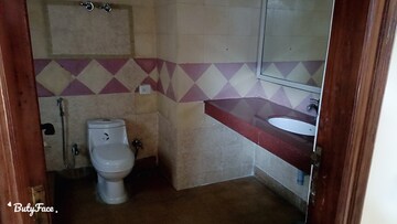 Bathroom in 4 BHK Apartment at Army Sispal Vihar, Sector 49 – for Sale