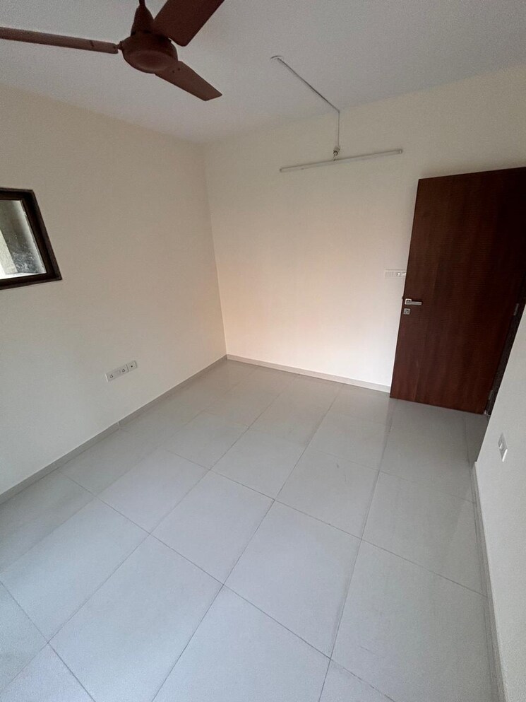 Room, acme-ozone 2 Bedroom 770 Sq.Ft. Apartment In Manpada Thane 7889148