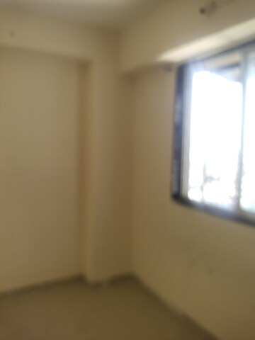 Room in 1 BHK Apartment at Mauli CHS Parel, Parel – for Rent