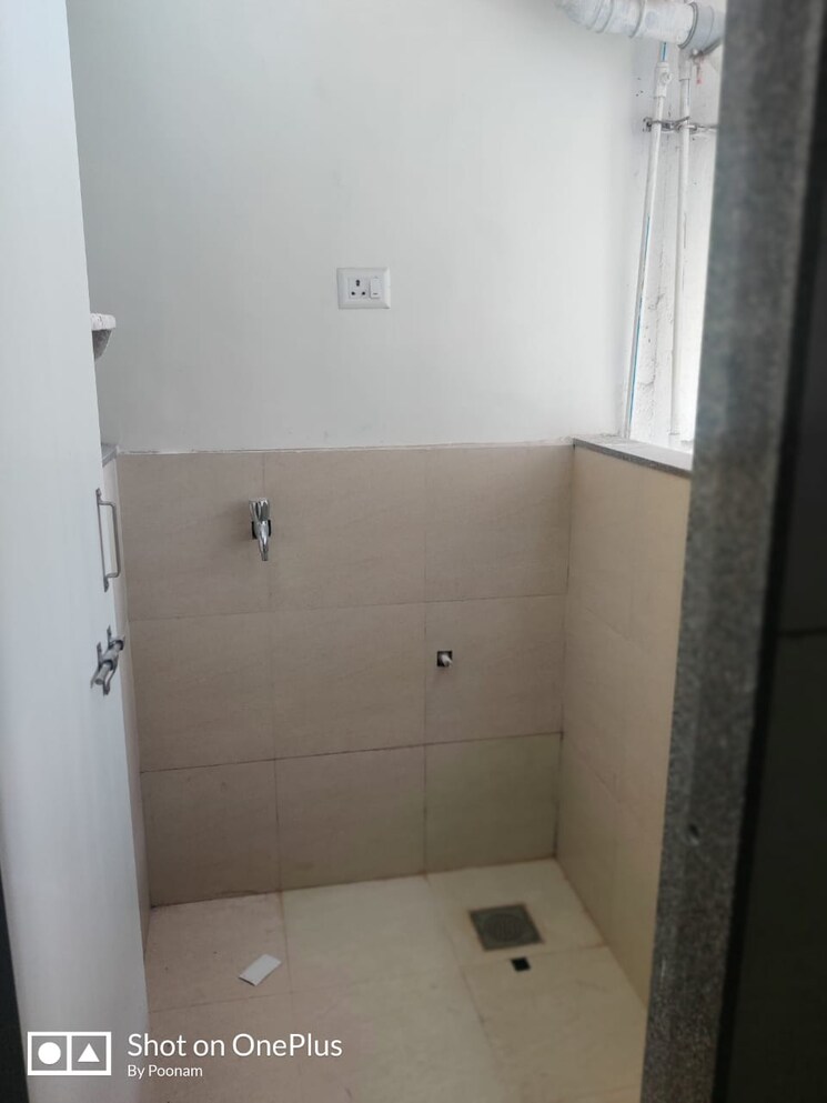 Attached Bathroom, kondhwa 1.5 Bedroom 643 Sq.Ft. Apartment In Kondhwa Pune 7889269