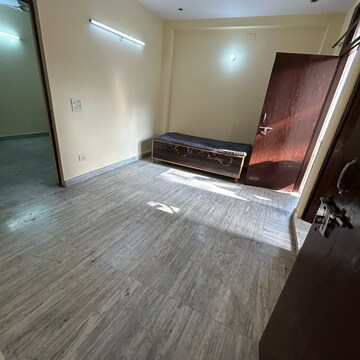 1 BHK Builder Floor For Rent in South Extension ii