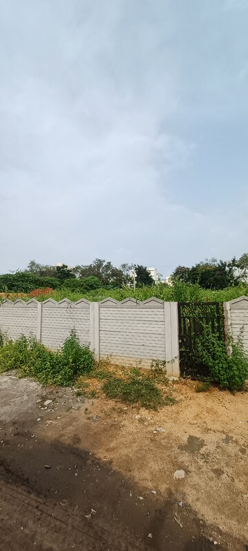  Plot For Sale in Miyapur