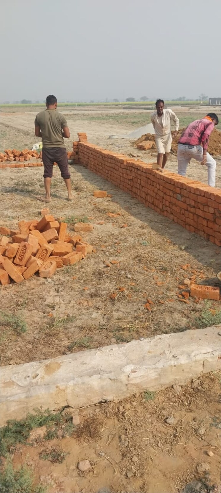 undefined, upsidc site b  150 Sq.Yd. Plot In Upsidc Site B Greater Noida 7889305