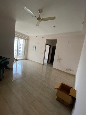 Master Bedroom in 3 BHK Apartment at Amrapali Golf Homes, Sector 4, Greater Noida – for Sale