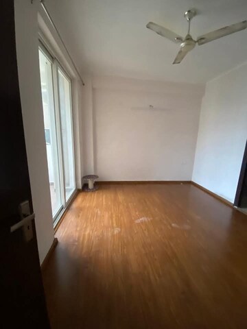 Master Bedroom in 3 BHK Apartment at Amrapali Golf Homes, Sector 4, Greater Noida – for Sale