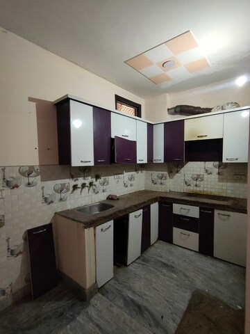 Kitchen in 3 BHK Builder Floor at Uttam Nagar – for Rent