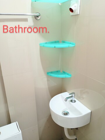 Bathroom in 3.5 BHK Apartment at Edapally – for Rent