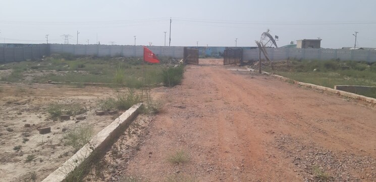 undefined, upsidc site b  80 Sq.Yd. Plot In Upsidc Site B Greater Noida 7889403