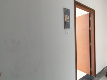 Furnished Amenities in 2 BHK Apartment at Casagrand Royale, Sholinganallur – for Rent