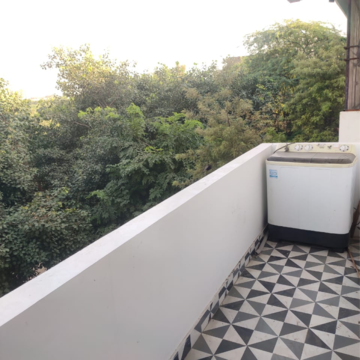 Balcony in 2 BHK Builder Floor at Malviya Nagar – for Rent