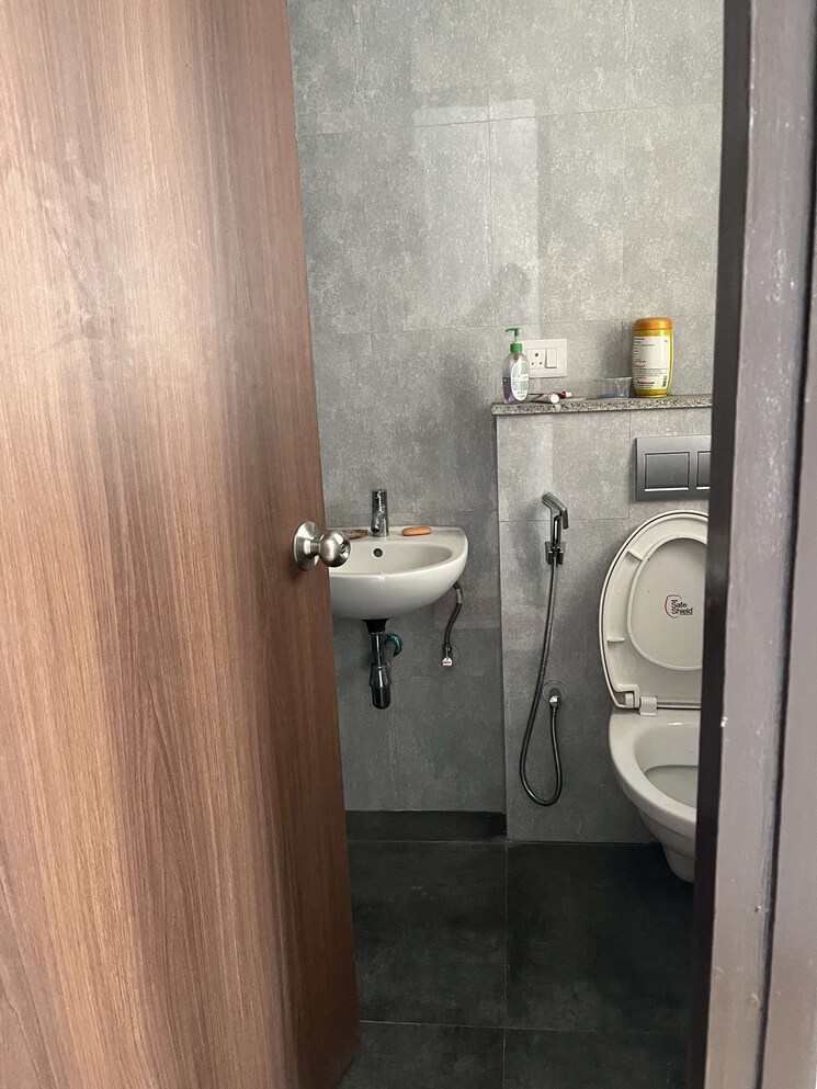 Bathroom, lodha-palava-marvella-b-to-g 2 Bedroom 596 Sq.Ft. Apartment In Dombivli East Thane 7889489