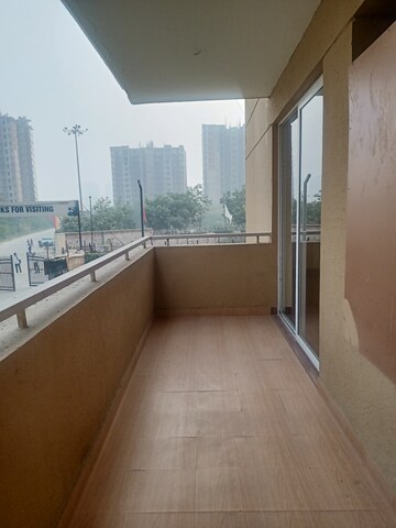 Kitchen in 3 BHK Apartment at Ansal Highland Park, Sector 103 – for Sale