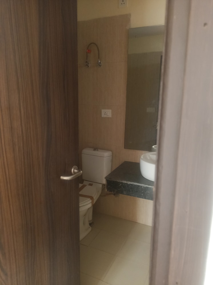 Bathroom, ansal-highland-park 3 Bedroom 1762 Sq.Ft. Apartment In Sector 103 Gurgaon 7889493