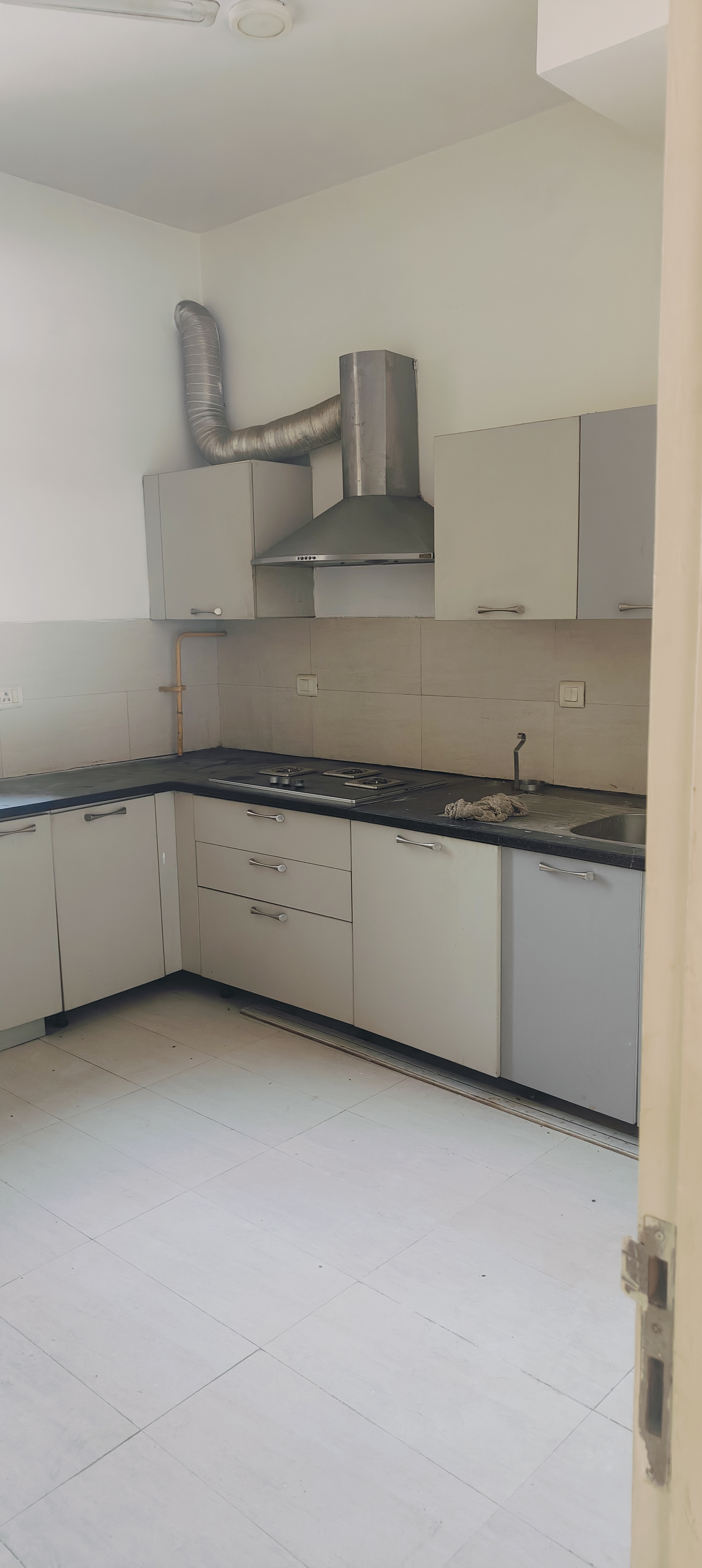 4 BHK + Servant Room Apartment For Sale in Ireo Victory Valley