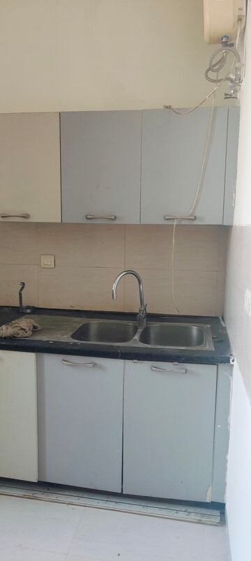 Furnished Amenities in 4 BHK Apartment at Ireo Victory Valley, Sector 67 – for Sale