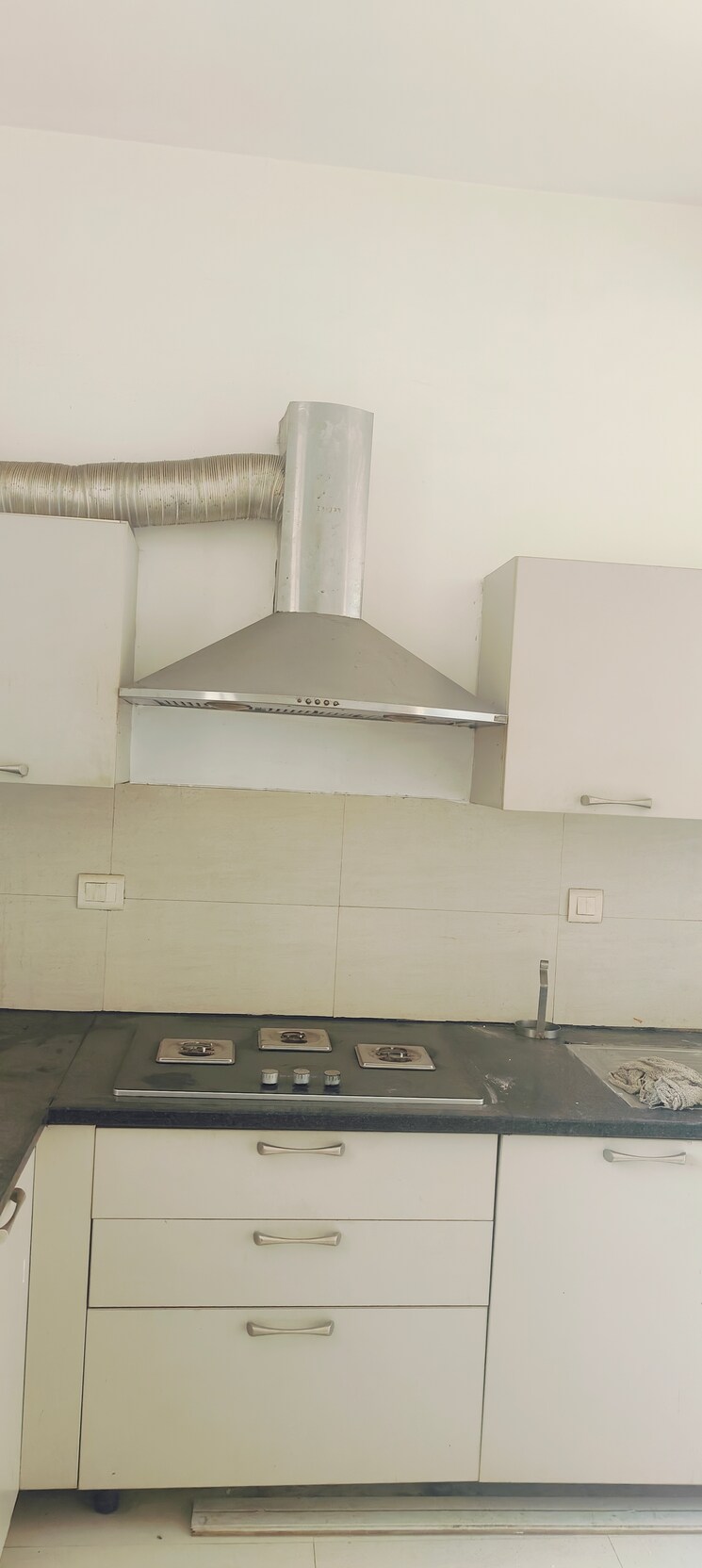 Kitchen, ireo-victory-valley 4 Bedroom 3192 Sq.Ft. Apartment In Sector 67 Gurgaon 7889511