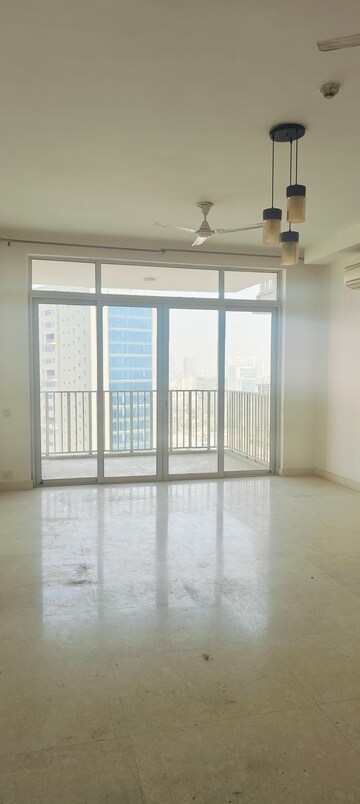 Room in 5 BHK Penthouse at Ireo Victory Valley, Sector 67 – for Sale