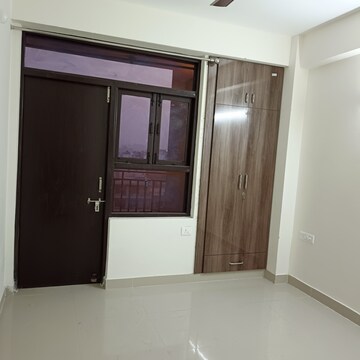 3 BHK Apartment For Sale in Amolik Sankalp, Sector 85