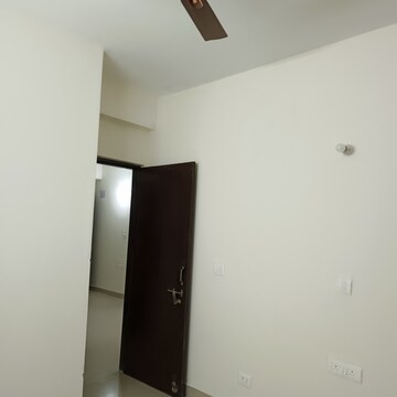 Room in 3 BHK Apartment at Amolik Sankalp, Sector 85 – for Sale