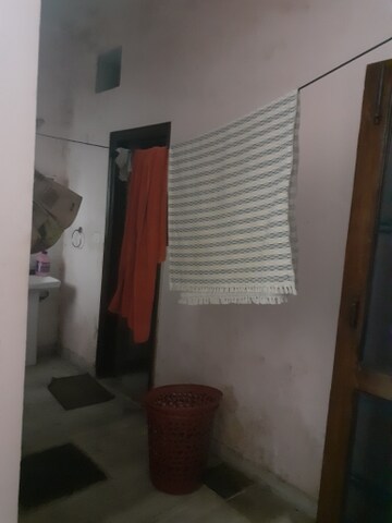 Kitchen in 1.5 BHK Builder Floor at Sector 31 – for Rent