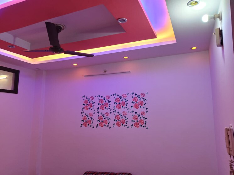 Bedroom, dwarka mor 3 Bedroom 810 Sq.Ft. Builder Floor In Dwarka Mor Delhi 7889594