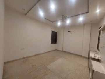 Master Bedroom in 3 BHK Builder Floor at Model Town 3 – for Rent