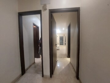 Room in 3 BHK Builder Floor at Model Town 3 – for Rent
